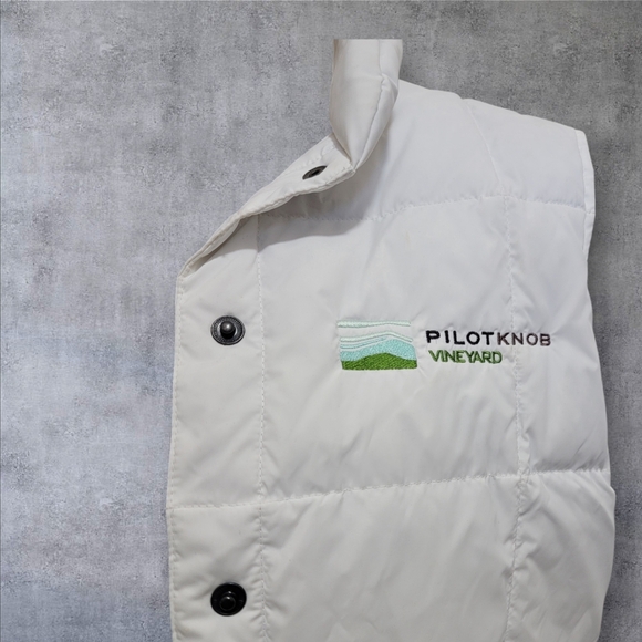 Lands End Vest - Picture 4 of 5